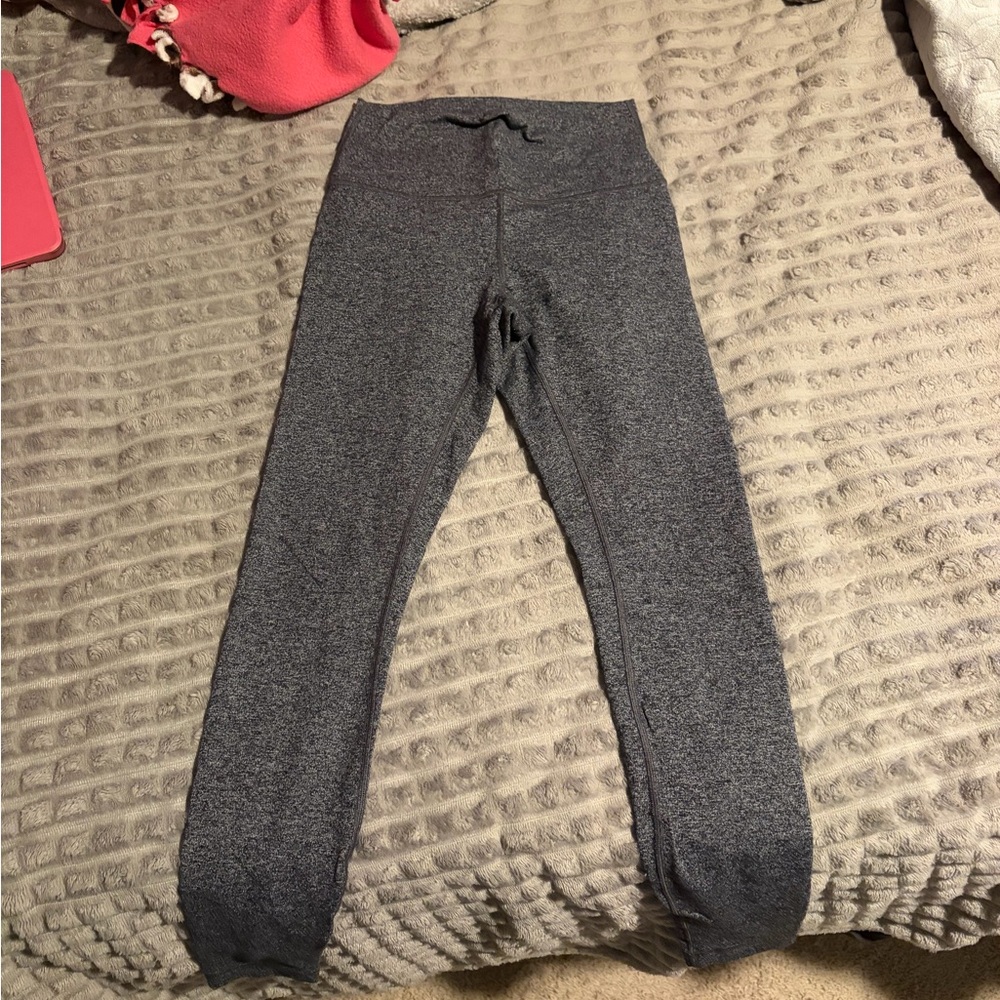 GRAY LULULEMON WUNDER UNDER LEGGINGS